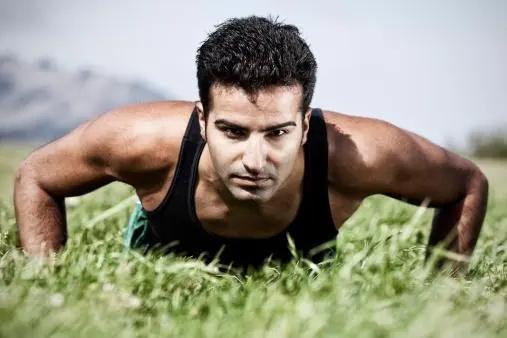 雄激素|男性50岁后，雄激素分泌过高会怎样？或会带来4个问题，早做了解