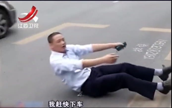 红团团医生LYNN “病好了我要杀他”，住院老太太一句话引发全网愤怒....