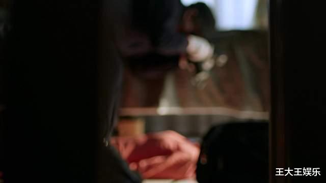 谁是凶手|《谁是凶手》：凶手就是法医老顾！其实第一集就有暗示！