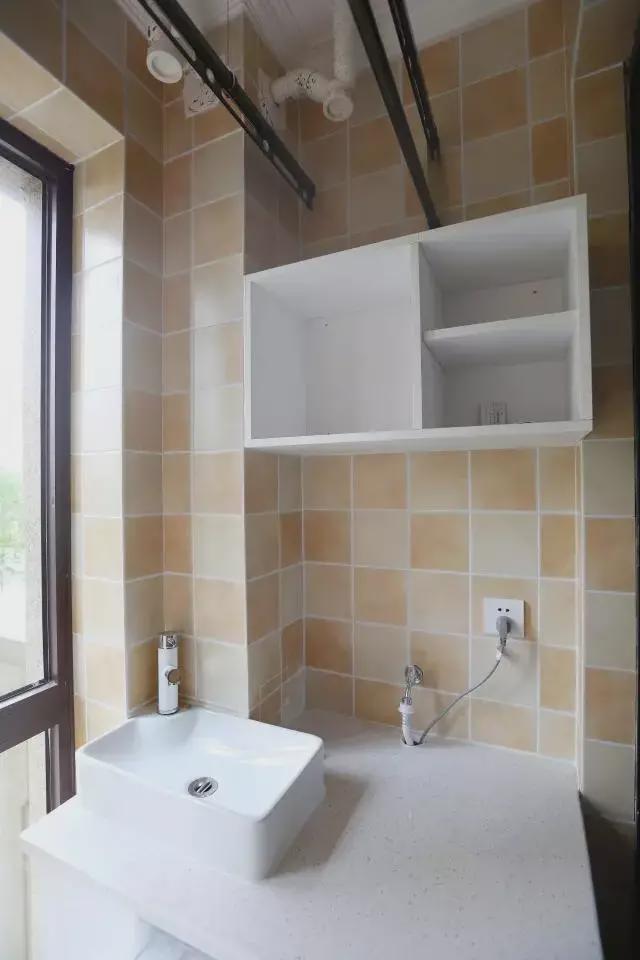 榻榻米|基装+3个衣柜+酒柜+鞋柜+榻榻米+飘窗柜=4万，89平三房这样最省钱