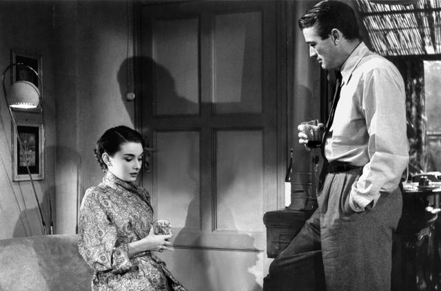 仲念念|对于女人而言，征服异性的最佳方式，只有一个字，很简单