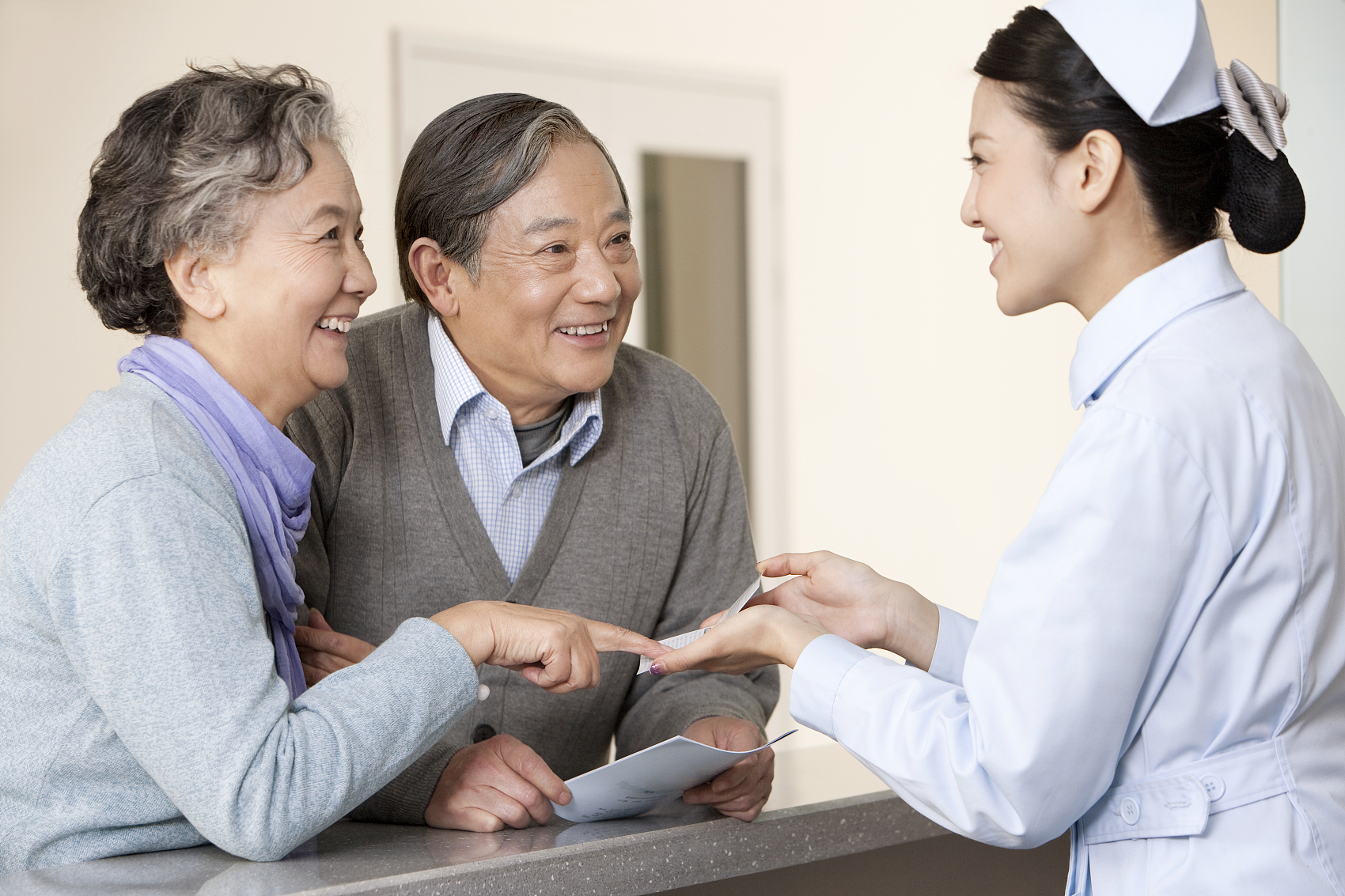 穿衣搭配|广东湛江事业编148人！医疗岗位140人，1月17日开始报名