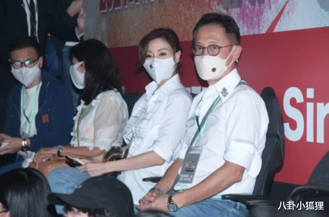 演唱会|港媒曝54岁黎明宣布再婚，罕见表白太太承认其天王嫂身份