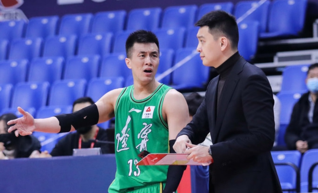 太陽隊(duì)|天神下凡！郭艾倫36+9+8大爆發(fā)，一戰(zhàn)創(chuàng)三大紀(jì)錄，他是CBA半程MVP