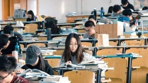 奶爸育儿宝库|未来5年将要“烂大街”的3个专业，学生谨慎选择，就业市场已饱和