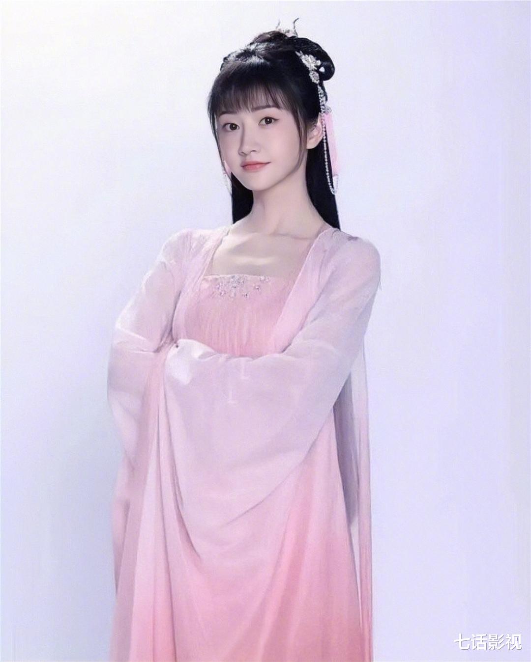 刘海|如何正确打开荧屏少女角色逐渐泛滥的丸子头、高马尾、门帘刘海？