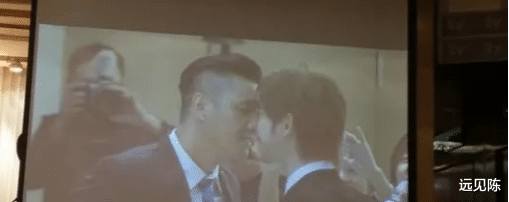 陈建州|黑人陈建州远比你想的“手段多”，为了广交朋友，他简直无所不用其极