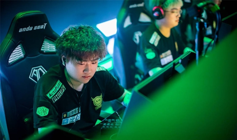 绝地求生|CUI71取消Tianba前缀，深夜连发两条微博感叹：一步错，步步错