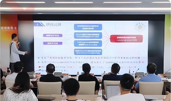 韦东奕|北大韦东奕坦言，自己讲得不太好中期还有退课的，还谦虚总结原因