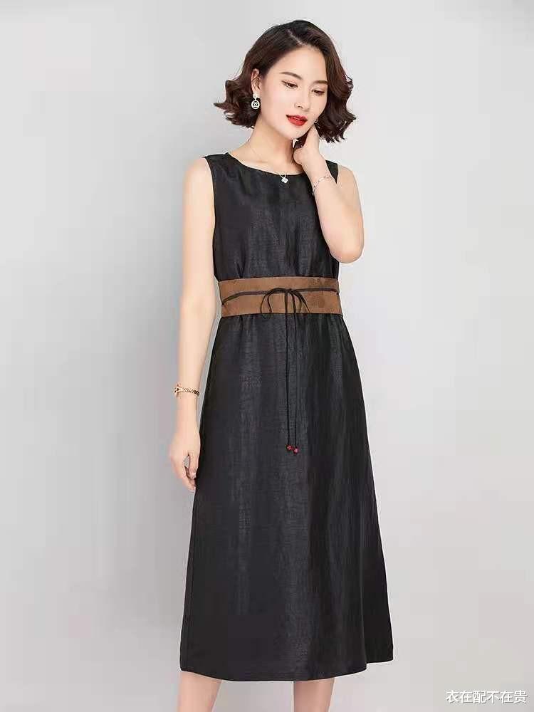 邱淑贞|邱淑贞女儿基因真强大，老气背心裙也能穿出高贵感，颜值不输妈妈