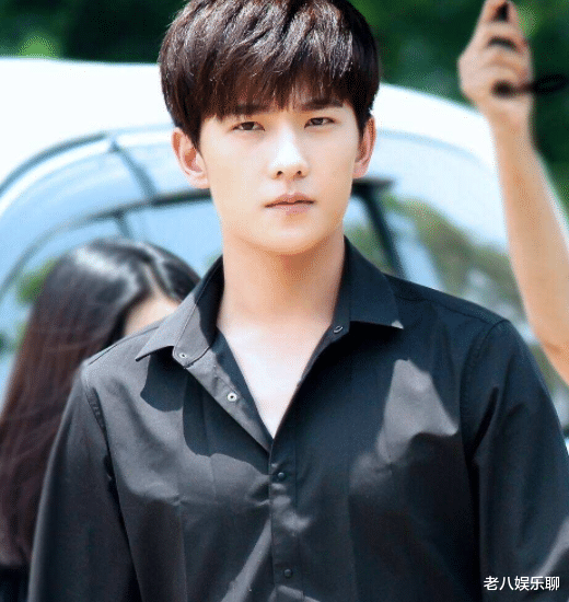 龚俊|cp粉哭晕在厕所，迪丽热巴回应与杨洋绯闻，坦言：我怎么会没人要