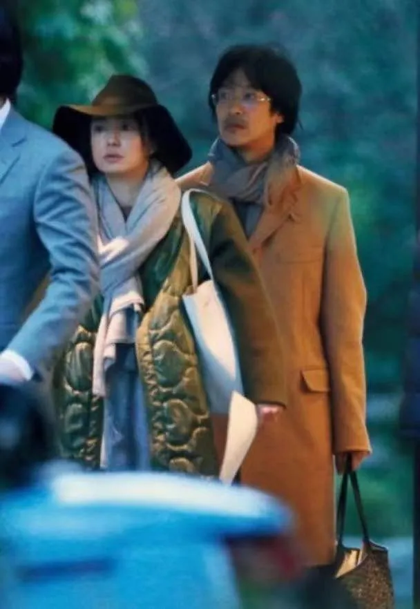 菅野美穗|恋爱3个月就闪婚,时隔8年成“娱乐圈模范夫妻”:王力宏们,学着点吧!