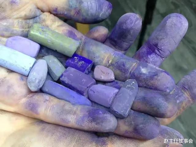 赵主任故事会 广东高中生“圆珠笔画”火了：不用考美院了，感觉你就是“大师”
