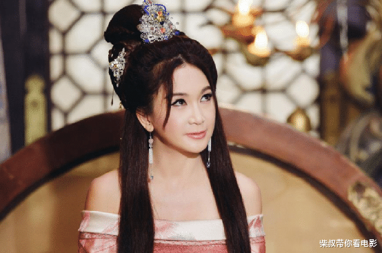 邓婕|至今未孕却甘当后妈的10位女星,一个比一个优秀,对丈夫的孩子视如己出