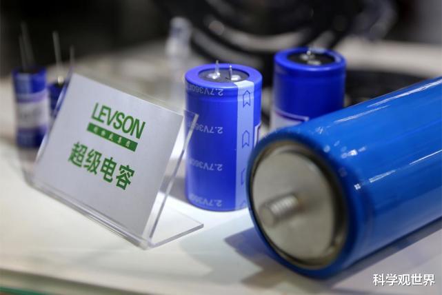  地球每年产生约14亿次闪电，人类收集闪电技术可行吗？