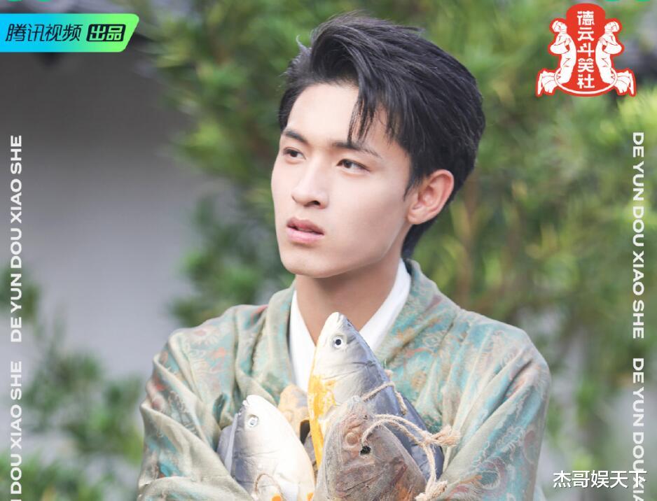 秦霄贤|秦霄贤看似主动给自己减分，实则一箭双雕，简直就是人间清醒