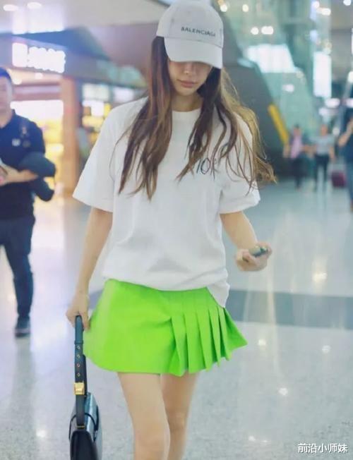 Angelababy|杨颖也有不修图的时候? 鱼尾纹被爆出，完美无瑕的形象\破灭\！