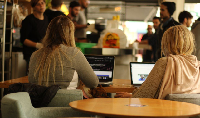 职场故事|老板想要员工自己走人，会使用这三种手段，还不用提供赔偿金