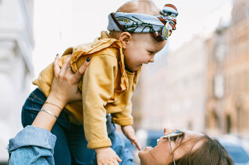 知一先生|宝宝取名大全:人才杰出,金榜题名的男孩名字