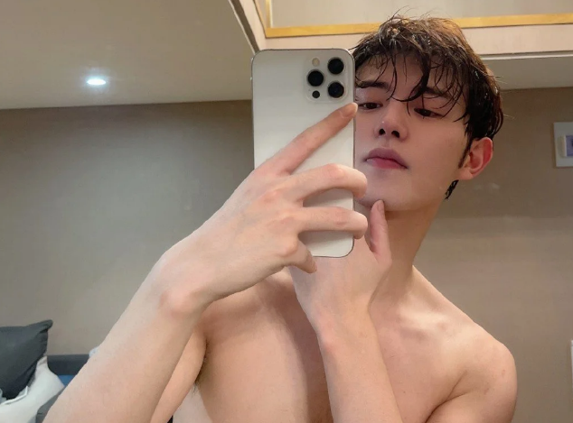 小姐姐|“钱多到花不完的童锦程”约20个女网红过圣诞,不保护她们隐私