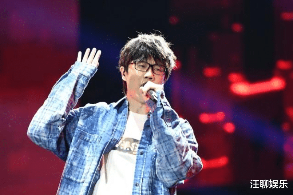 许嵩|网曝许嵩是渣男，多次睡粉还喜欢玩pua，不料粉丝直接在线打假