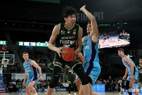 周琦|澳洲第一中鋒徹底爆發(fā)！周琦8中7接連下分，17分鐘送5帽打瘋了