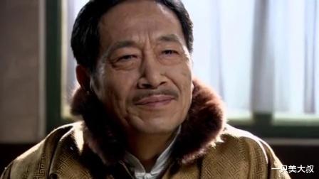 王奎荣|娶小37岁娇妻，69岁当爹，王奎荣75岁了仍在拼命拍戏挣钱