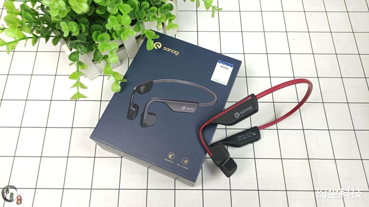 耳機|第一次體驗秘境寒鴉氣傳導耳機，與傳統耳機比，它有何神奇之處？