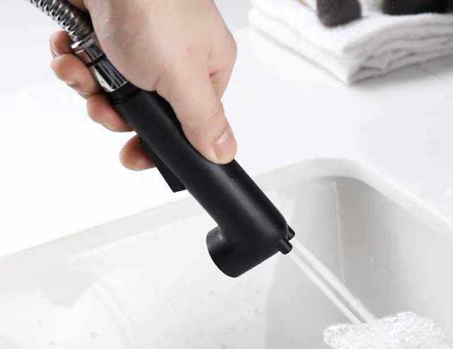 洗面奶|为了生活更轻松，建议给卫生间添置这10样东西，线下可不好找