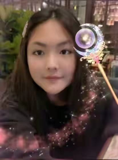 王诗龄|李湘离婚后首晒女儿！王诗龄开心大笑不受影响，大脸蛋子真随李湘