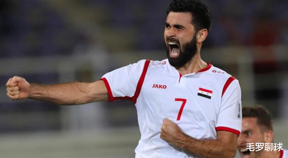 国足|国足刚下飞机,24小时收3大噩耗,武磊李铁被西亚三狼逼入绝境