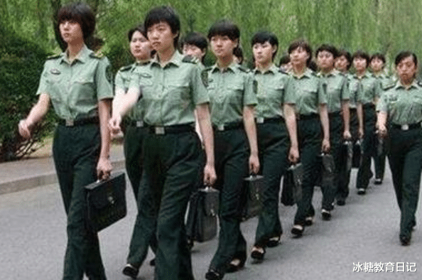 文职|2021军队文职报名将结束，年薪10万却遭遇冷场，近万岗位无人报名