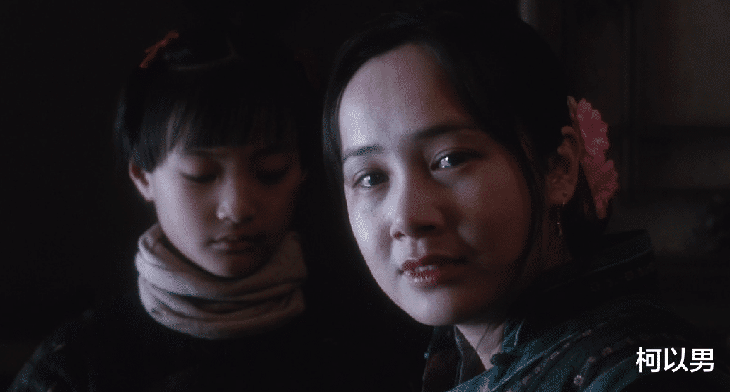 柯以男|蒋雯丽风情万种地窥了他一眼，语气从哀到魅：您只要收下他，怎么着都成