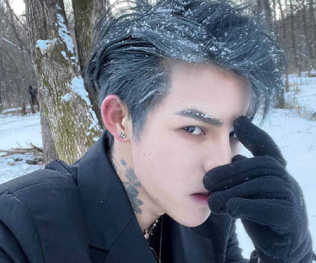 殷世航|78亿身价的网红？这人设立的也太夸张了吧！