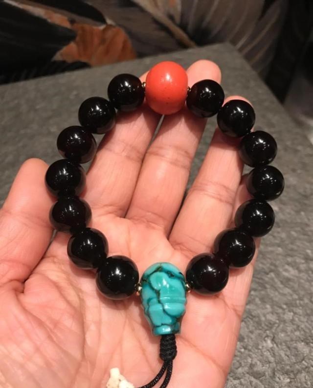 |别玩高价文玩了，这7种文玩手串，百元之内搞定，包浆之后超漂亮