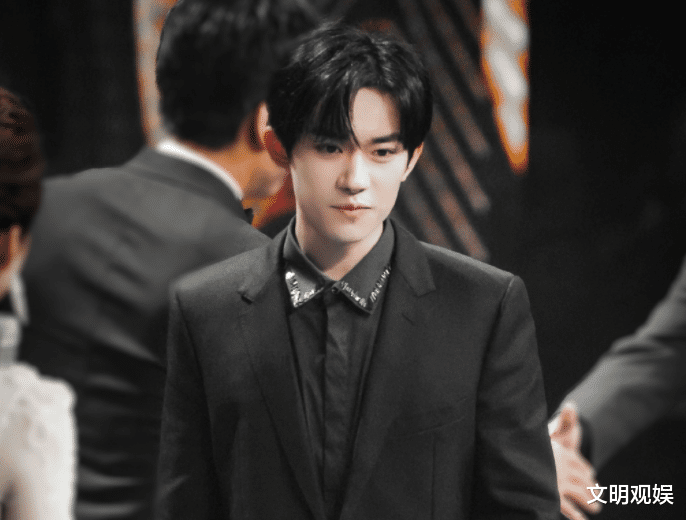 张子枫|金鸡奖公布“影后”提名演员，20岁张子枫入围，呼声最高的却是她