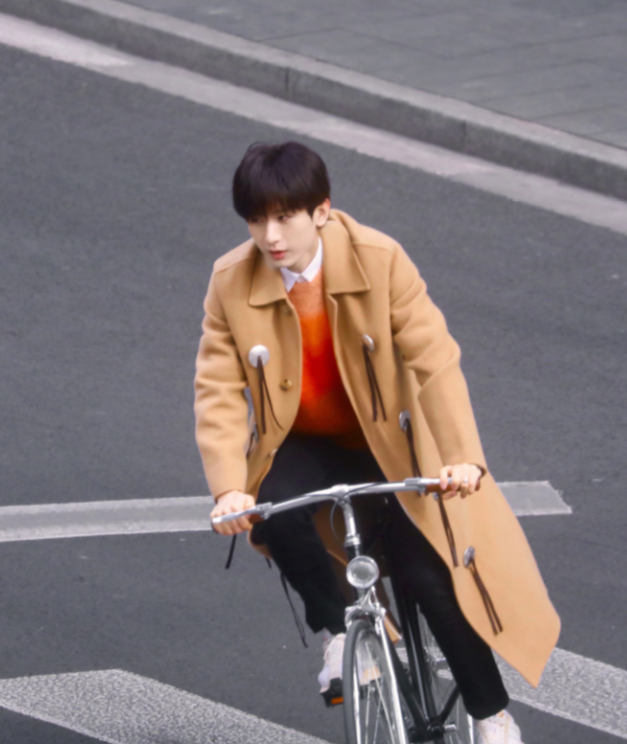 陈晓|《沉香如屑》还没拍完，成毅便又迎新剧，这阵容确定没在开玩笑吗