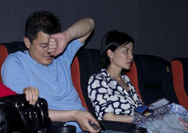 李亚鹏|李嫣不再沉默，抖出王菲李亚鹏离婚真相，难怪谢霆锋至今不娶王菲