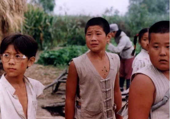 谢孟伟|谢孟伟为啥一心想当大网红？看看他的豪宅吧，这就是现实！