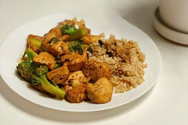 |别再费劲心思瞎锻炼了，这些减肥知识可以帮助你轻松减肥