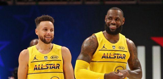 斯蒂芬·库里|库里暴怒视频火爆全网,本人亲自做出回应,联手詹姆斯?