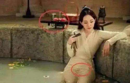 孙尚香|史上最“欠揍”的穿帮镜头：火凤凰的赘肉忍了，孙尚香黑丝袜也太明显了！