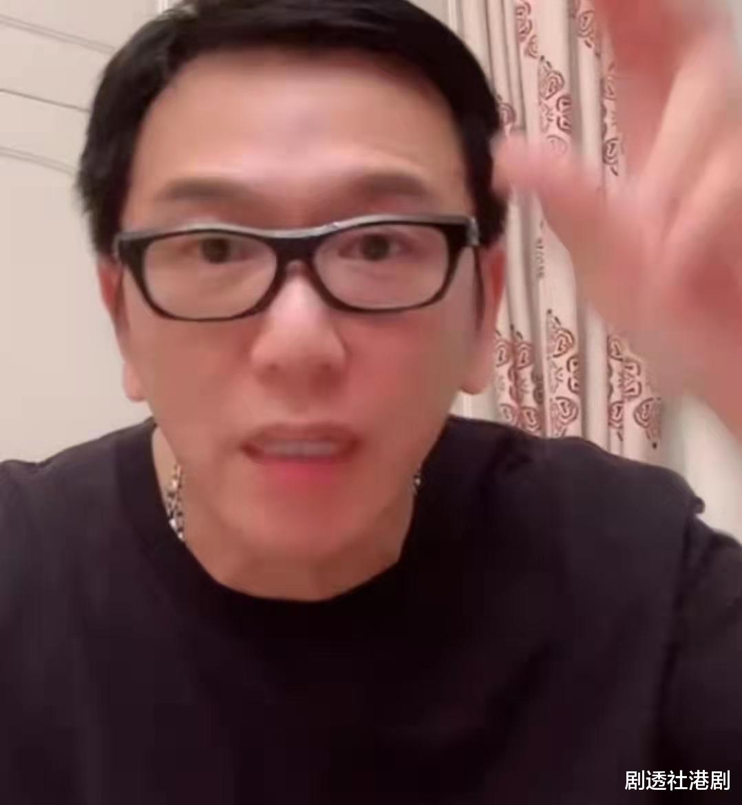 温兆伦|尴尬！56岁香港知名男星直播卖女性用品，认人气不再：比坐牢还惨