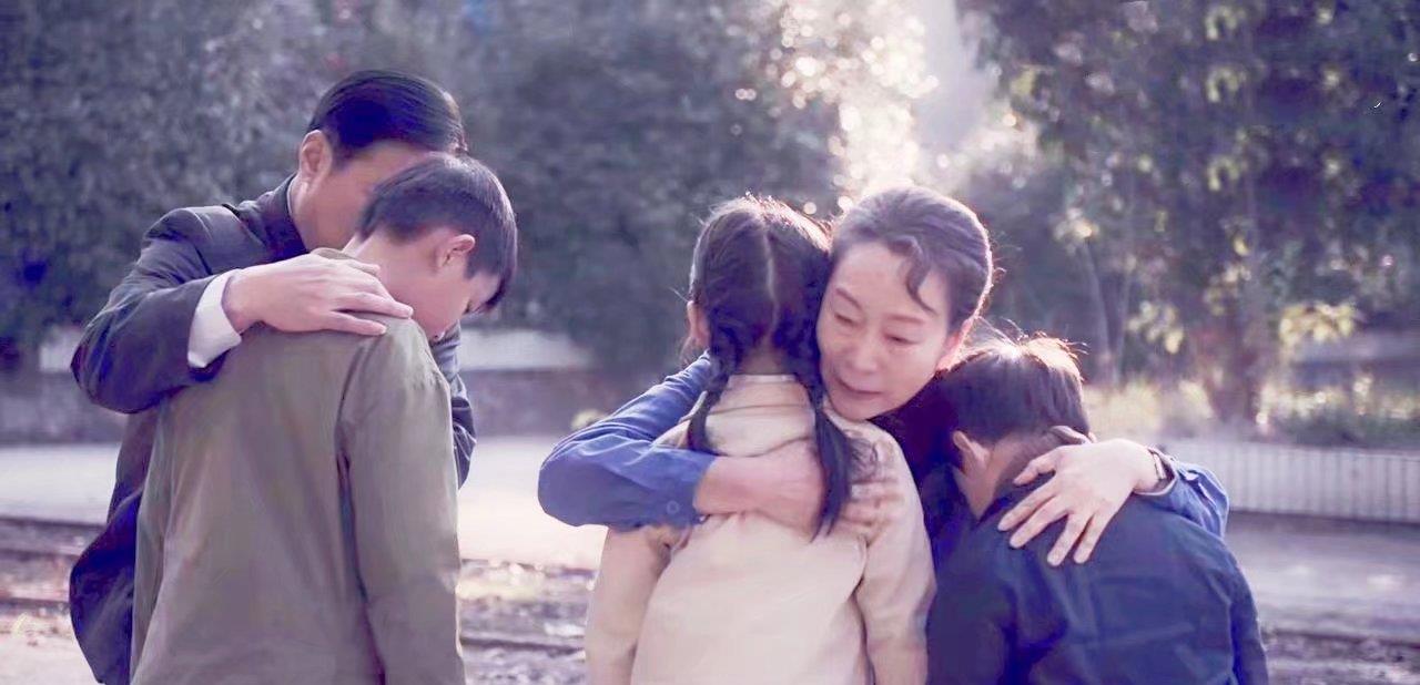 沙雕|《突围》：牛俊杰的真面目曝光，他才是真正的白眼狼