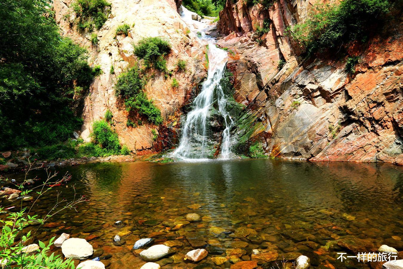 导游 河北景区因名字“土气”被耽误，风景堪比九寨沟，门票50元却景美人少