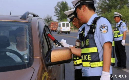 小天哥说天下 交警提醒:春运期间,禁止这3种驾车行为,违者最高扣12分!