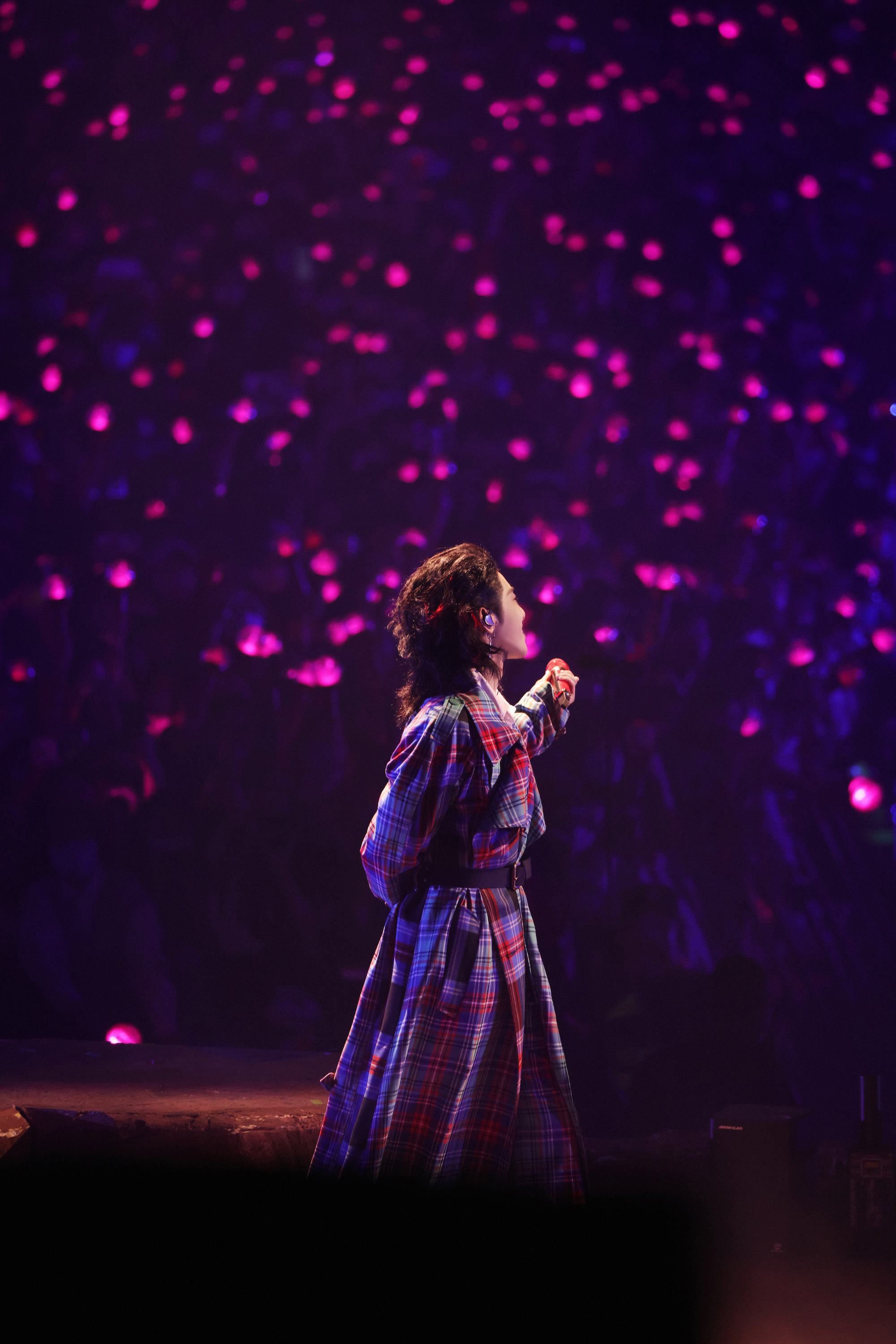 华晨宇|不会自拍词条阅读量轻松破亿，背后是华晨宇和歌迷双向的关怀与爱