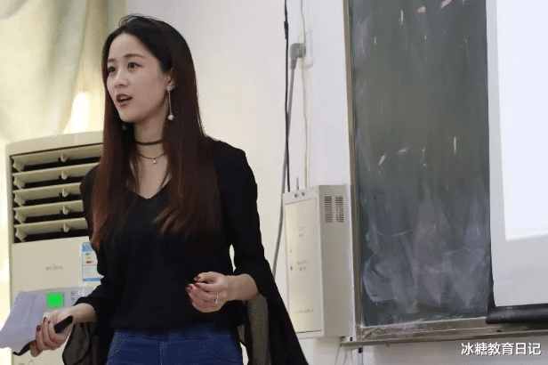 程序员|男生评选“完美女友”职业排行,榜首娶不到,最后一名又不敢娶