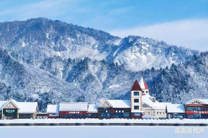 四川一景区宰客严重,管理人员无视游客投诉,网友:?吃香?太难看