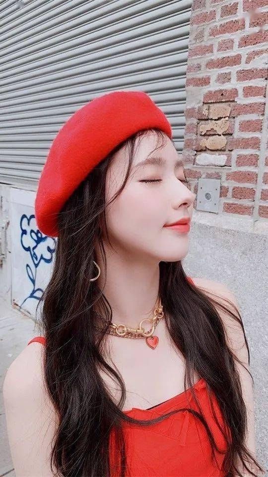 特斯拉|“五代神颜”赵美延:曾因未成年恋爱被劝退,如今是门面级的主唱